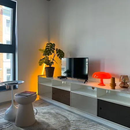 201 アパート リエージュ